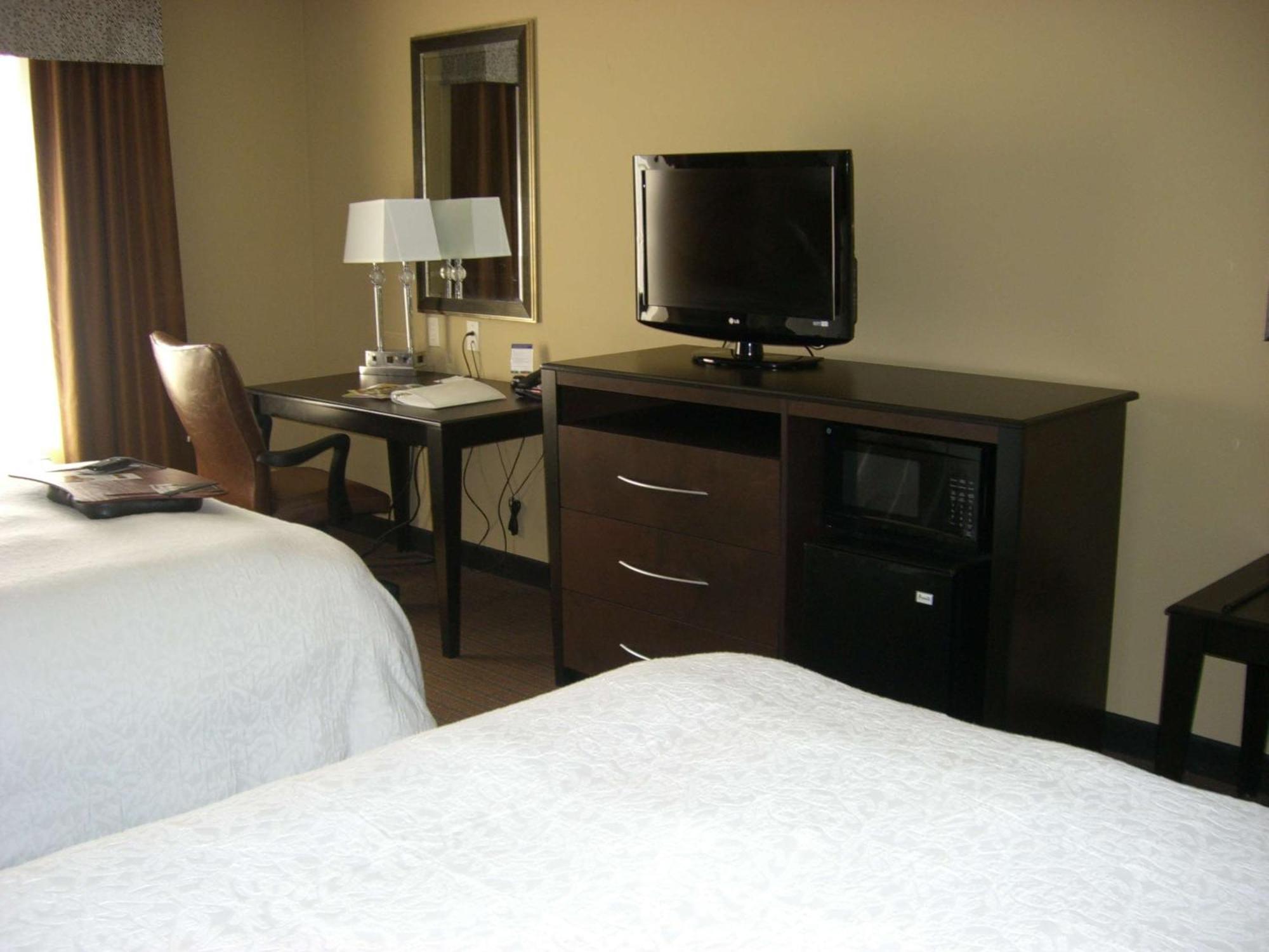 Hampton Inn And Suites Pueblo/North מראה חיצוני תמונה